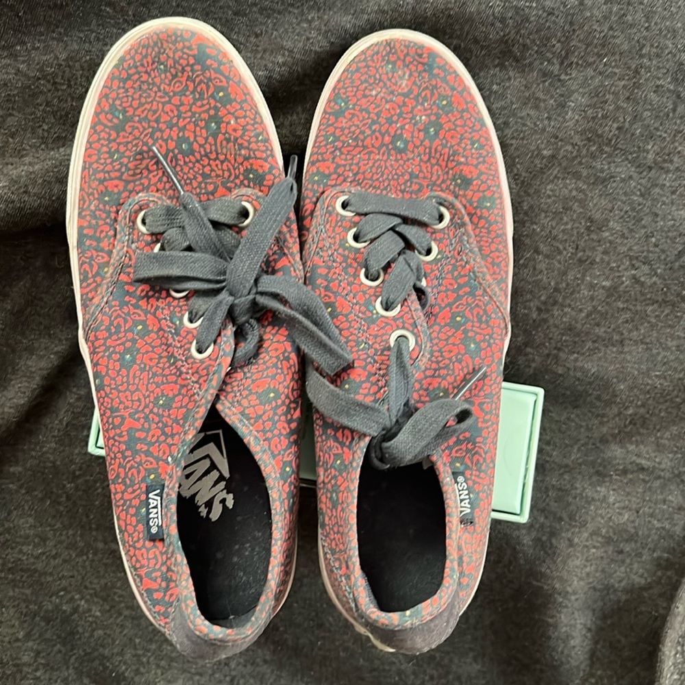 Women’s Vans sneakers
